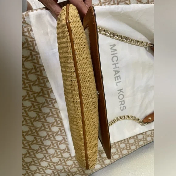 Michael Kors Woven and Leather Shoulder Purse EUC - Picture 3 of 6